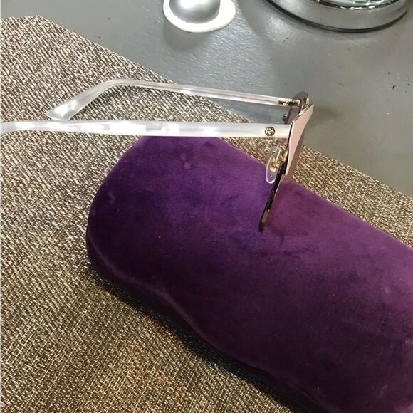 Pink Gucci Sunglasses with Bumble Bee Logo - Picture 8 of 11